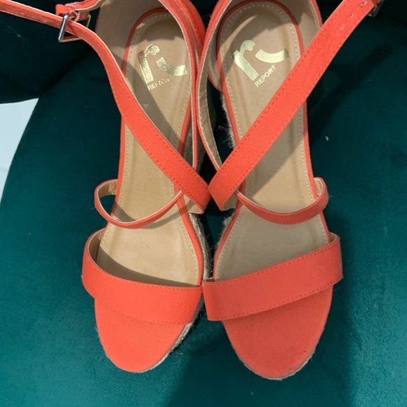 Shoes - Picture 3 of 6